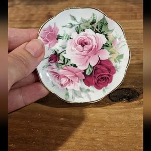 Miniature bone chine roses plate 3" made in England
